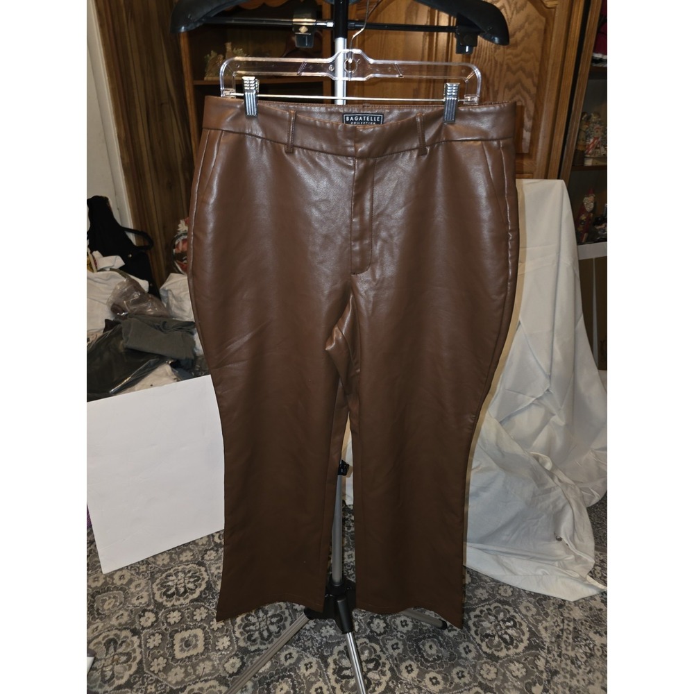 Bagatelle Collection Faux Leather Pants Size L Brown Bootcut.. Date Night,...‎